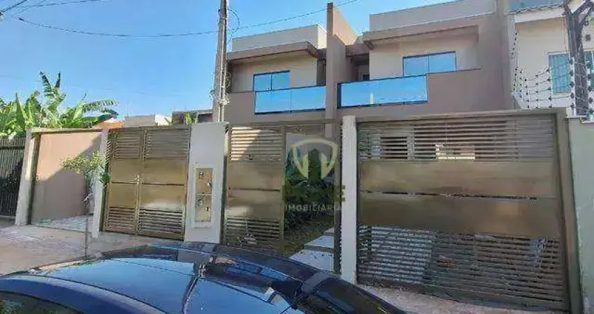 Casa à venda no Bairro Pacaembú em Londrina.   - Sobrado novo, área construída 117,10m² e terreno com 137,5m².