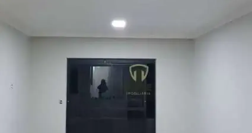 Apartamento à venda no Edifício Residencial Montese no Jardim Higienópolis em Londrina. Apartamento recém reformado, completo de armários na cozinha,