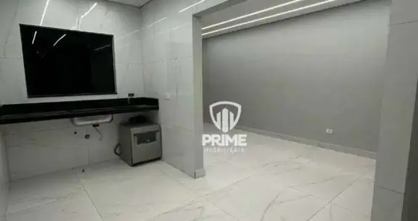 Casa à venda no Bairro Montecatini em Londrina. Casa Geminada Impecável com 75m, com 3 quartos e 1 suíte, acabamento alto padrão.
