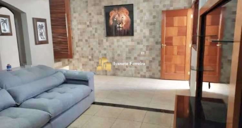 Casa com 3 dorms, Jardim Satélite, São José dos Campos - R$ 700 mil, Cod: 69861264