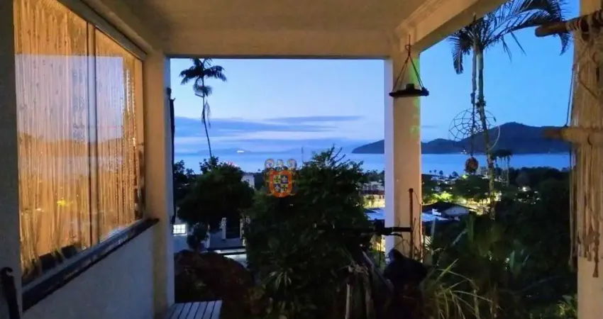 Casa com 4 dormitórios à venda, 180 m² por R$ 1.260.000,00 - Enseada - Ubatuba/SP