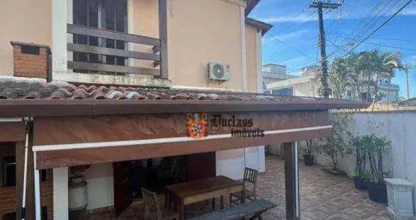 Sobrado com 2 dormitórios à venda, 92 m² por R$ 850.000 - Maitinga - Bertioga/SP