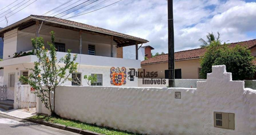 Sobrado com 4 dormitórios à venda, 180 m² por R$ 450.000 - Massaguaçu - Caraguatatuba/SP