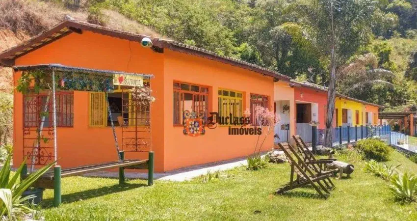 Pousada com 8 dormitórios à venda, 400 m² por R$ 1.400.000,00 - Godoi - Extrema/MG