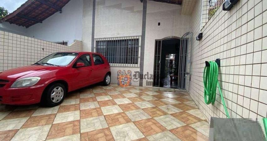 Casa com 3 dormitórios à venda, 100 m² por R$ 590.000 - Ocian - Praia Grande/SP