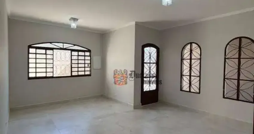 Casa com 2 dormitórios à venda, 91 m² por R$ 648.000 - Jardim do Lago - Atibaia/SP
