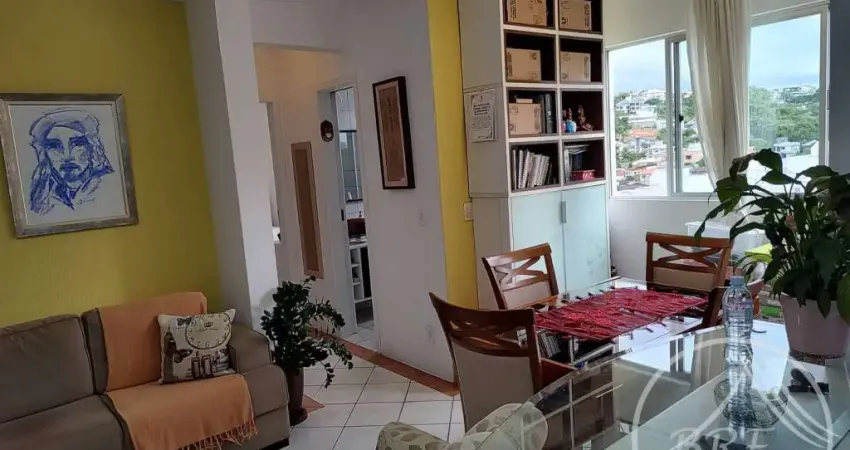 Vendo apto de dois dormitórios em Roçado SJ SC andar alto, linda vista.