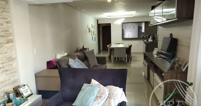 Vendo apartamento térrio tipo casa, em Balneário etreito Fpolis SC