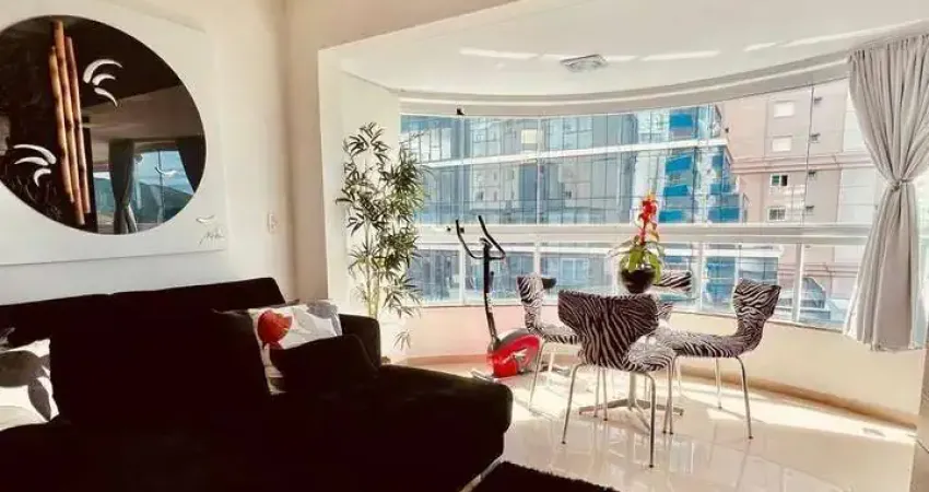 Raridade em balneário camboriú – um por andar, 50m da praia, 3 suítes!