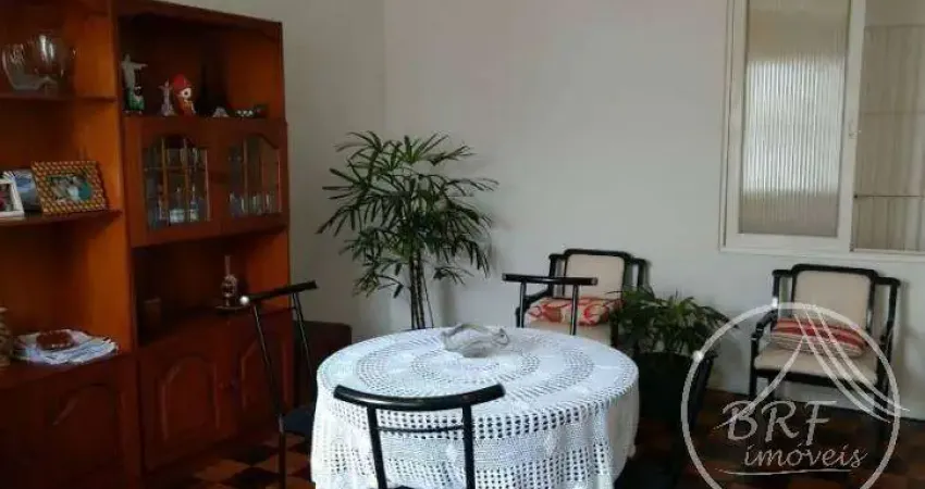 Vendo casa em Balneário Estreito Florianópolis SC, excelente ponto comercial
