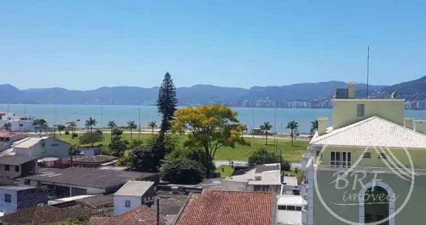Vendo Espetacular apartamento em Balneário Estreito Florianópolis SC de três dormitórios sol da manha e vista mar de todas as peças