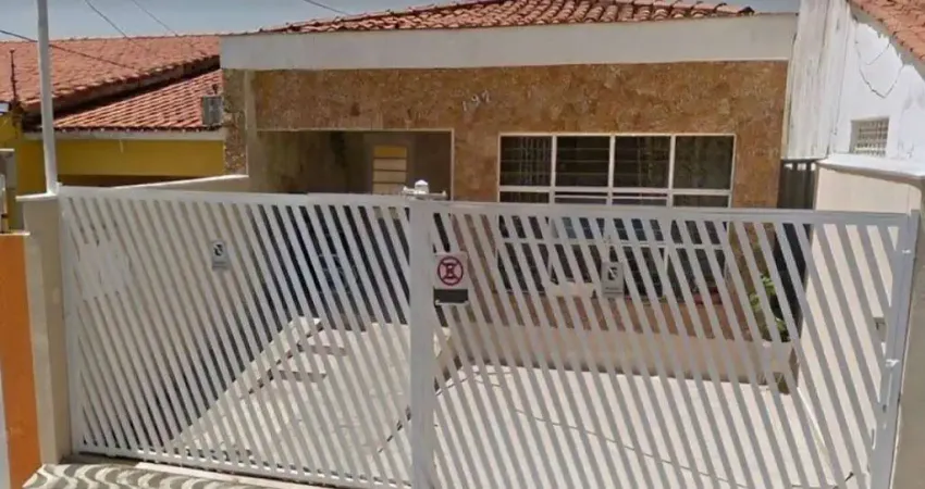 Casa com 4 dormitórios à venda, 210 m² por R$ 720.800,00 - Centro - Votorantim/SP