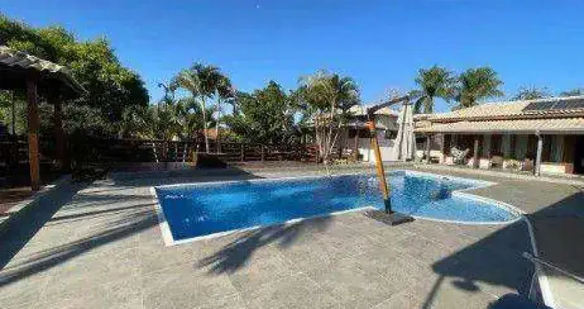 Chácara com 6 dormitórios à venda, 5000 m² por R$ 2.060.000,00 - Chácara dos Pinhais - Boituva/SP