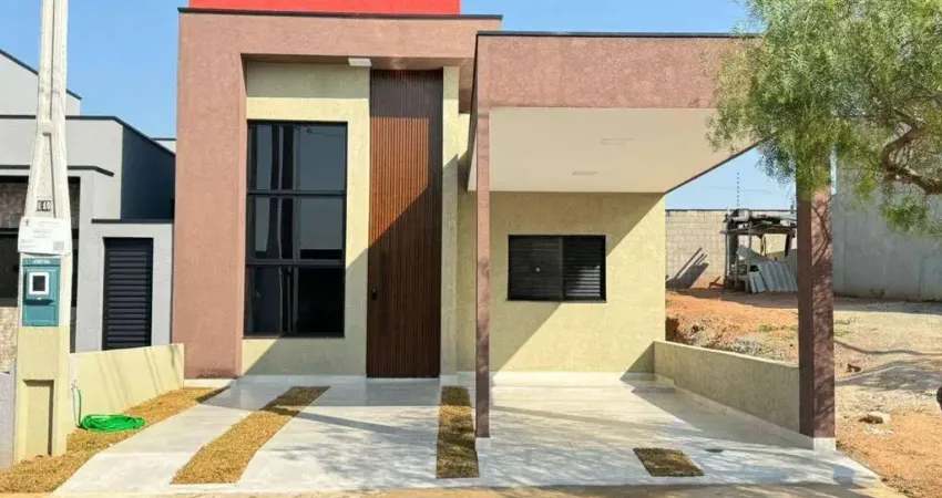 Casa à venda no Condomínio Residencial Jardim em Soracaba