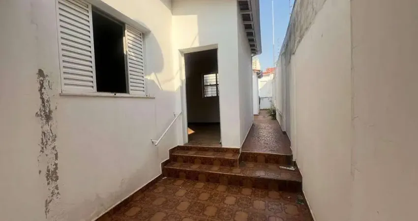 Casa com 3 quartos à venda na Avenida Doutor Afonso Vergueiro, 23, Centro, Sorocaba