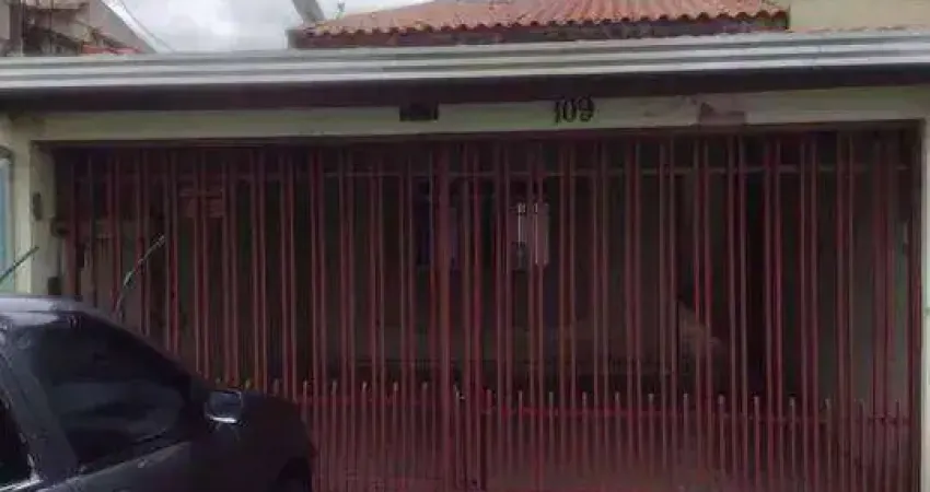 Casa á venda no Bairro Jardim Maria Eugênia em, Sorocaba/SP