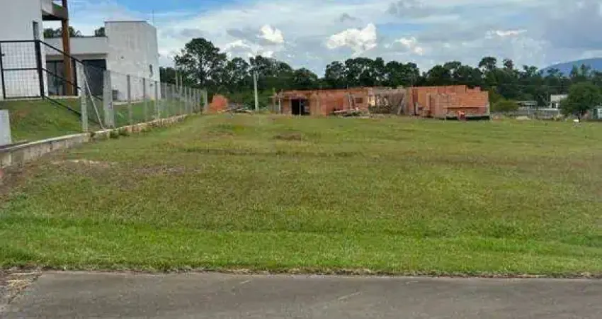 Terreno á venda no Condomínio Residencial Dacha em Sorocaba/SP