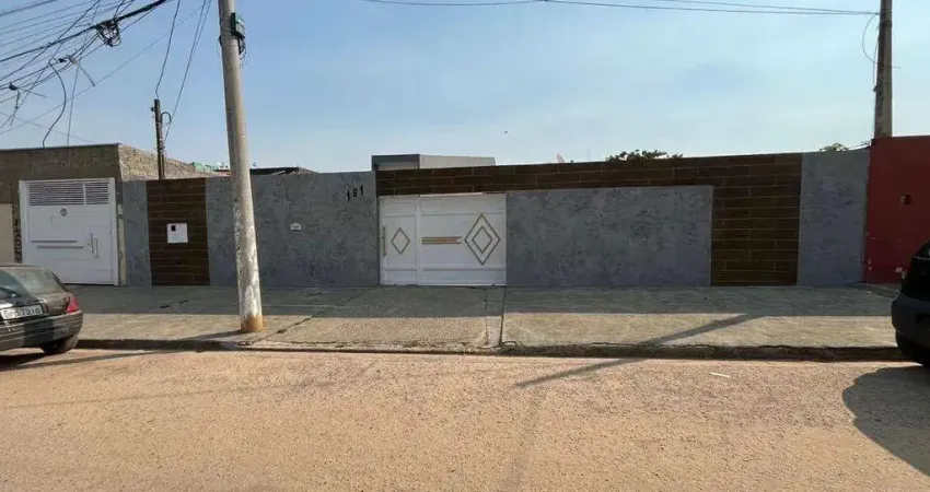 Casa à venda no Bairro Jardim Santa Marina em Sorocaba/SP