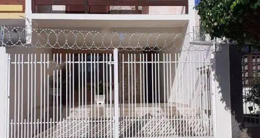 Casa com 3 Quartos à venda, no Bairro Jardim Siriema em Sorocaba - SP