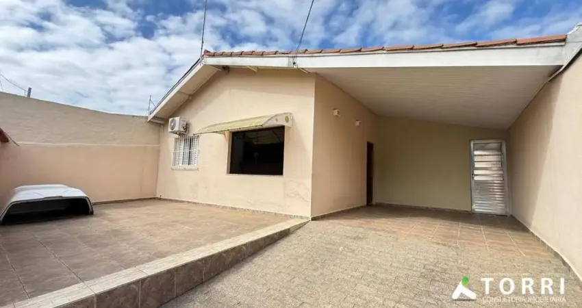 Casa com 3 Quartos à venda, no Bairro Jd. Maria do Carmo, em Sorocaba - SP