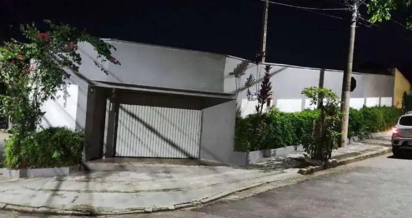 Casa com 3 Quartos à venda, no Bairro Villa Trujillo, em Sorocaba - SP