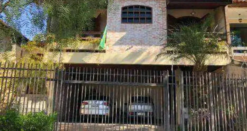 Casa com 3 Quartos à venda, no Bairro Trujillo em Sorocaba - SP