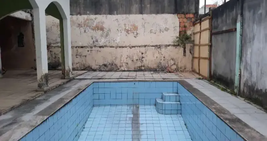 Casa com 6 quartos à venda na Parque Aruanã, Compensa, Manaus