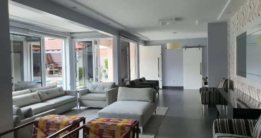 Casa em condomínio fechado com 5 quartos à venda na Avenida Doutor Theomário Pinto da Costa, 47, Chapada, Manaus