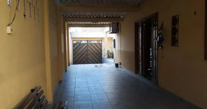 Casa com 4 quartos à venda na Rua Guamirim, 10, Cidade Nova, Manaus