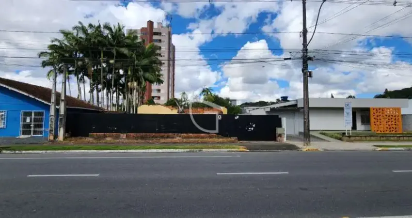Terreno à venda no América, Joinville 