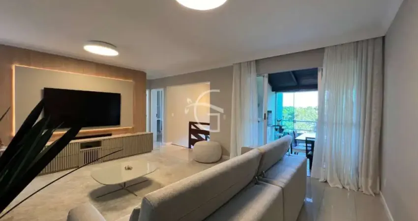 Cobertura duplex no América com uma vista incrível para a área verde.