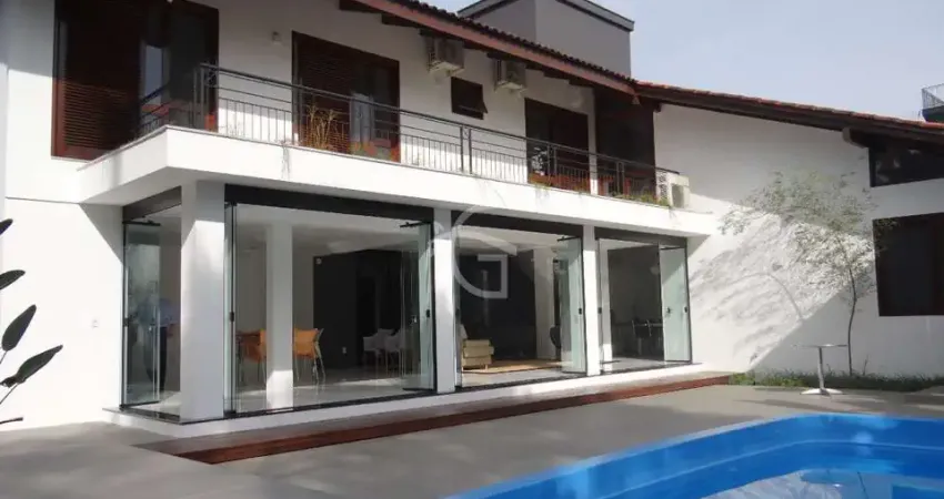 CASA NO BAIRRO GLÓRIA EM CONDOMÍNIO DE ALTO PADRÃO PARA VOCÊ QUE BUSCA EXCLUSIVIDADE E LOCALIZAÇÃO!!