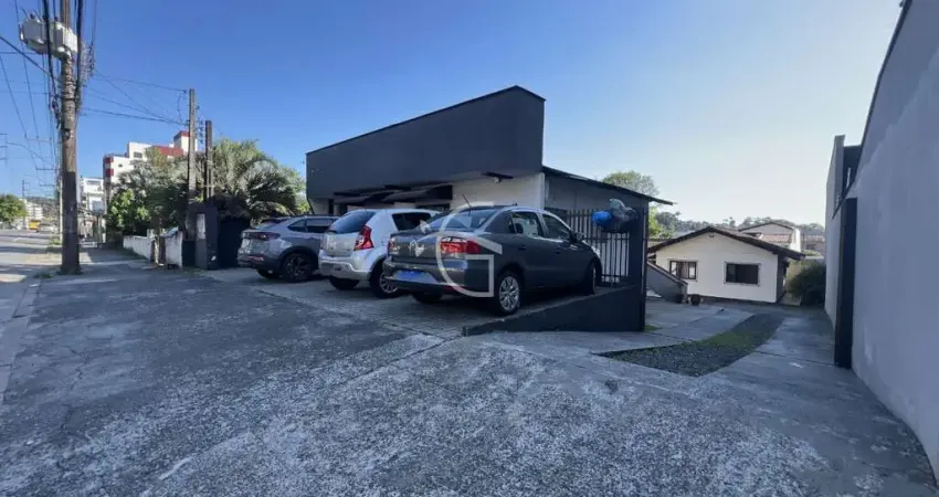 Casa à venda no Saguaçu, Joinville 