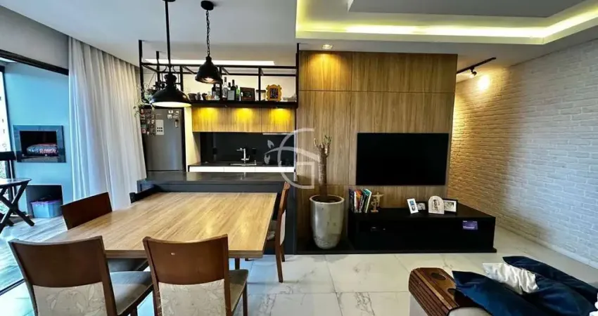 Um apartamento excelente pra morar no Santo Antônio coladinho no América