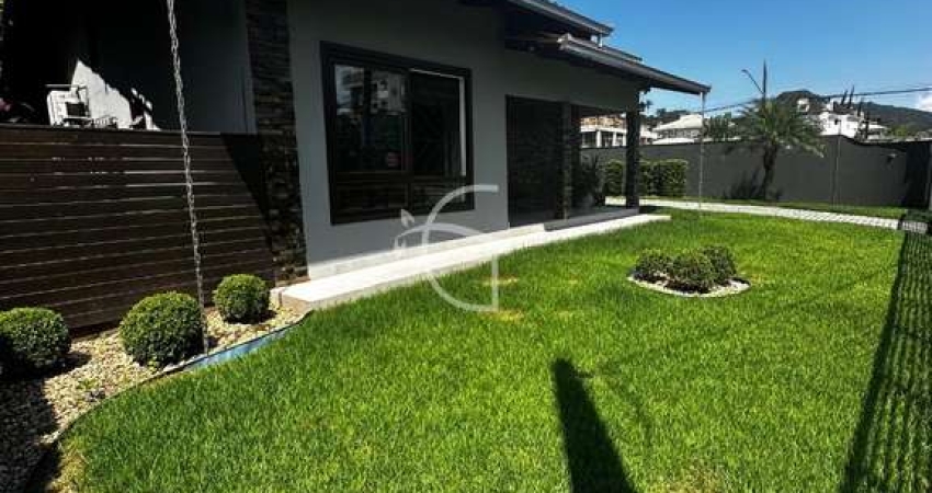 Casa com 4 quartos à venda no Saguaçu, Joinville 