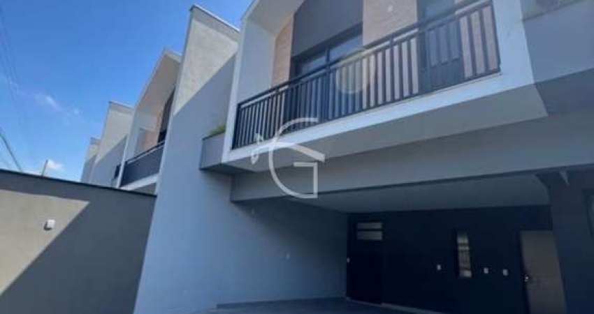 Casa com 3 quartos à venda no Saguaçu, Joinville 