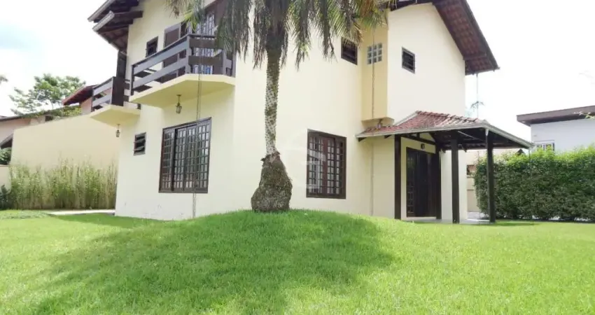 Casa com 4 quartos à venda no América, Joinville 