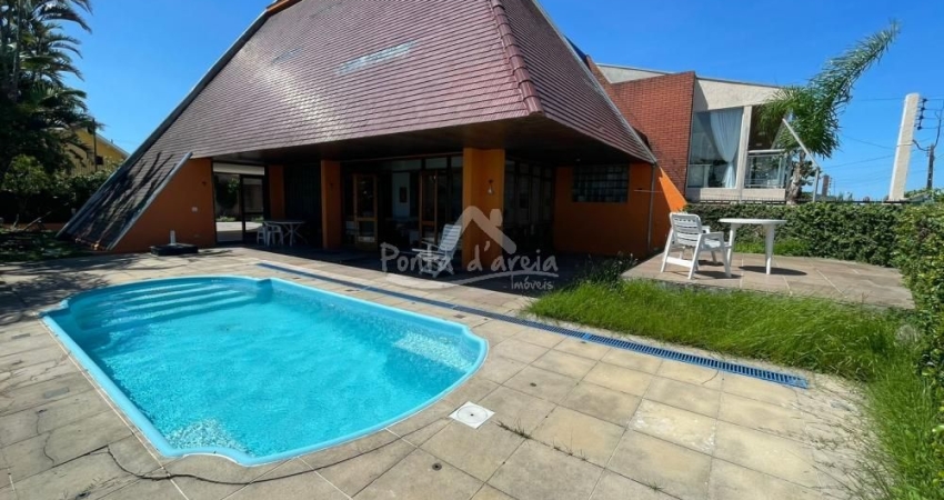 Casa com 3 quartos à venda na Rua Aníbal Kury, 19547, Pontal do Sul, Pontal do Paraná