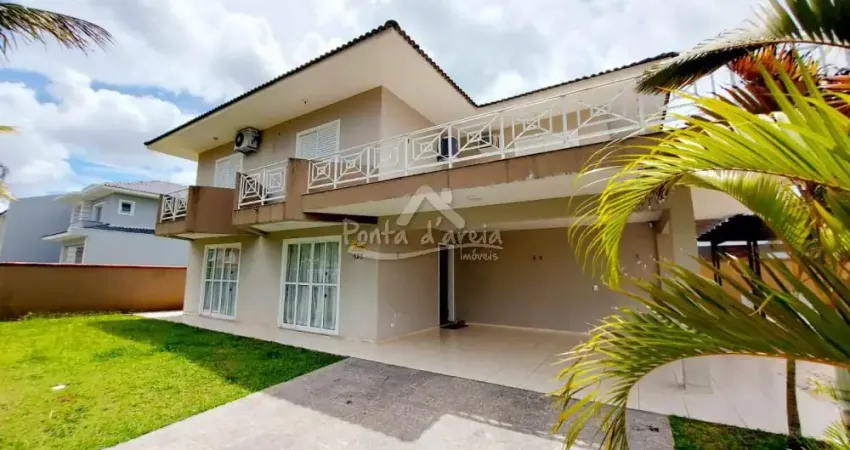 Casa com 2 quartos para alugar na Avenida Brasil, 721, Atami, Pontal do Paraná