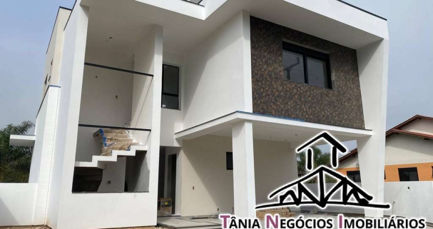 Casa Em Condomínio Fechado – 3 Dormitorios Canavieiras  Florianópolis SC