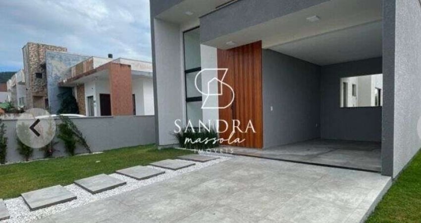 Casa à venda no bairro São João do Rio Vermelho - Florianópolis/SC