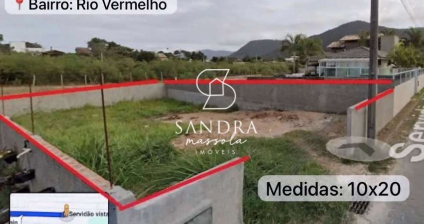 Terreno à venda no bairro São João do Rio Vermelho - Florianópolis/SC