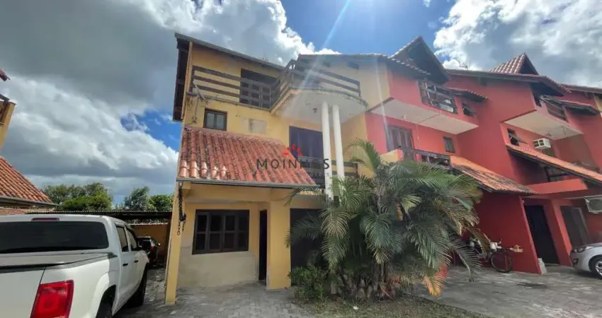 Sobrado em condomínio com 03 dormitórios à venda no bairro niterói.