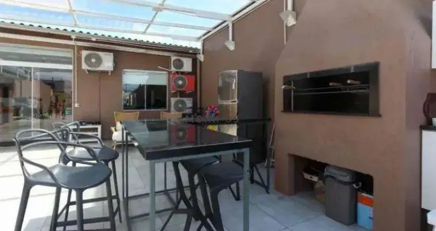 Casa mobiliada com 3 dormitórios no bairro Niterói em Canoas/Rs