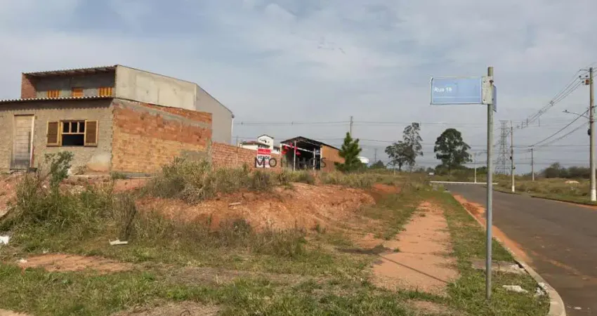 Terreno à venda na Rua Mahatma Gandhi, esquina 18, Brigadeira, Canoas