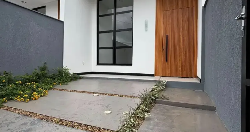 Casa a venda no iririú com 3 quartos aceita até 50% permuta !!!