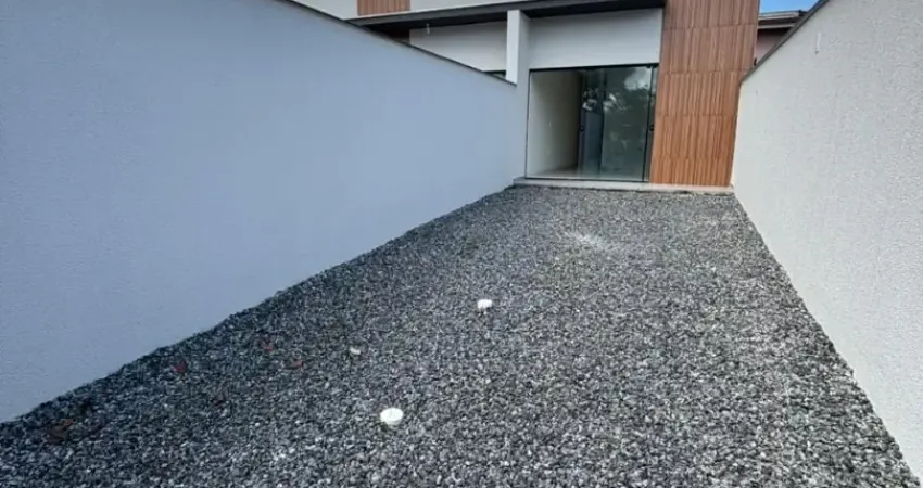 Casa a venda no bairro aventureiro com 4 metros de abertura pronta para morar