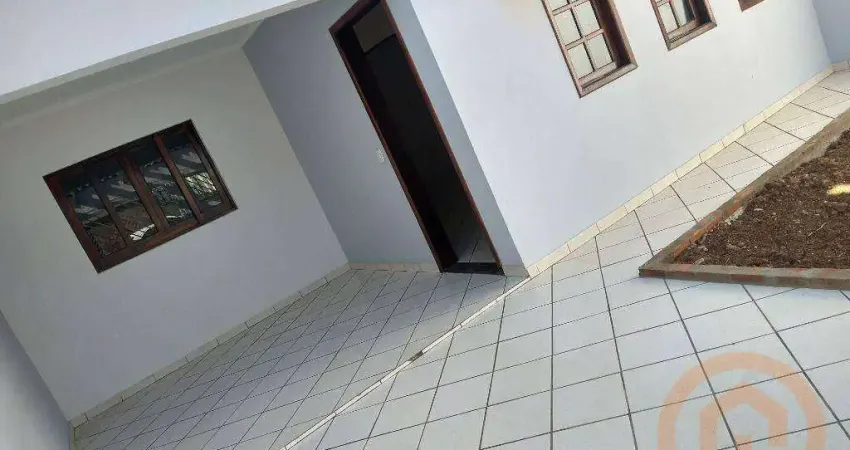 Casa com 3 dormitórios à venda, 250 m² por R$ 750.000,00 - Parque Cidade Jardim - Jundiaí/SP