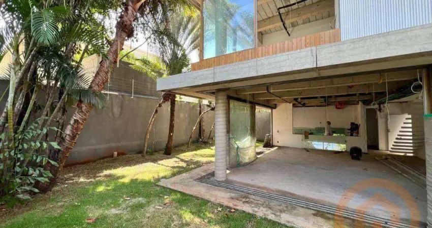 Garden com 3 suítes  à venda, 291 m² por R$ 9.000.000 - Jardim Europa - São Paulo/SP