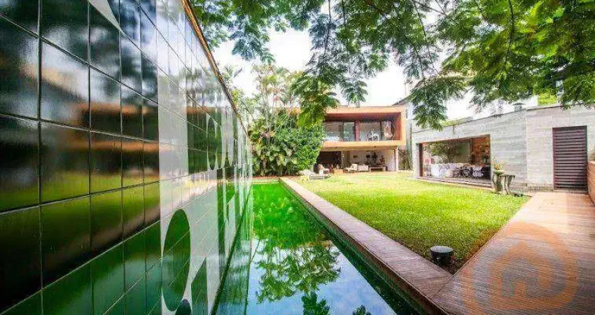 Casa com 3 dormitórios à venda, 512 m² por R$ 8.900.000,00 - Morumbi - São Paulo/SP
